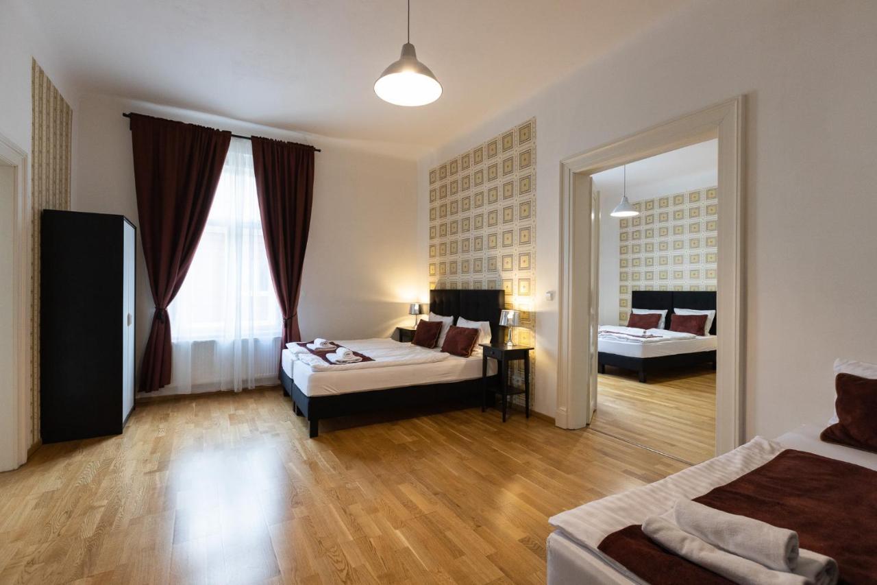 Aparthotel Old Town Spirit Praga Esterno foto