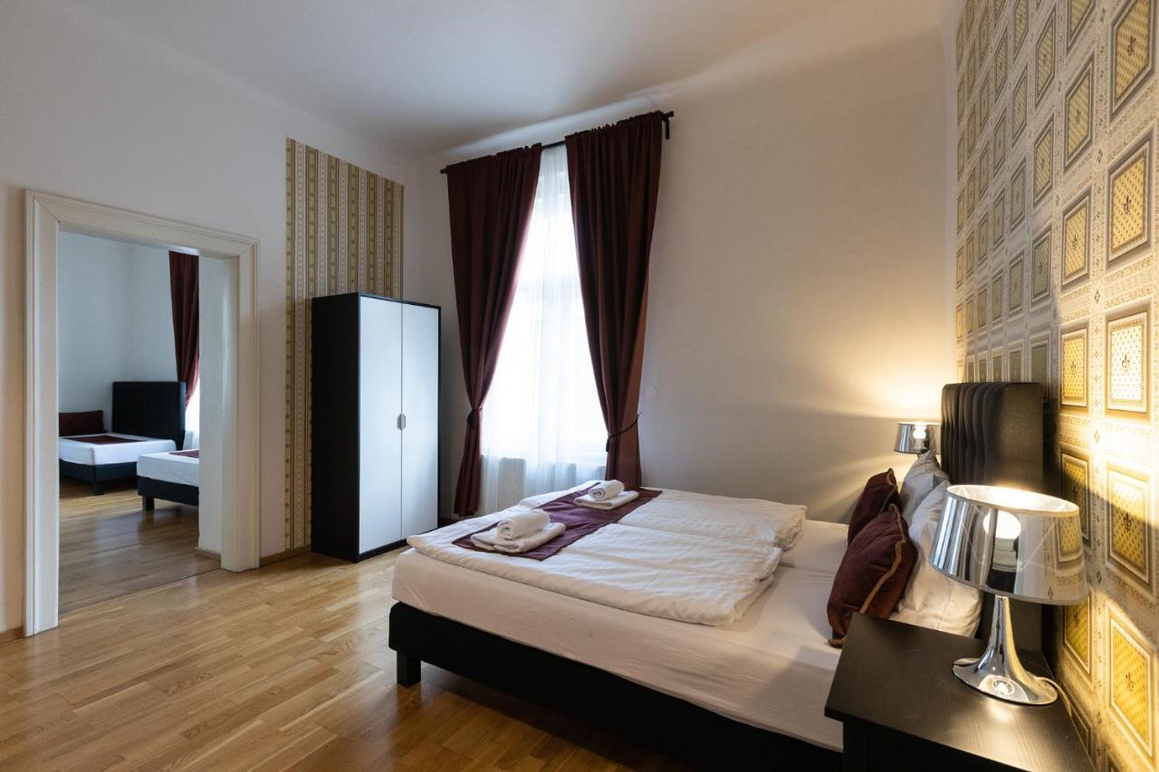 Aparthotel Old Town Spirit Praga Esterno foto
